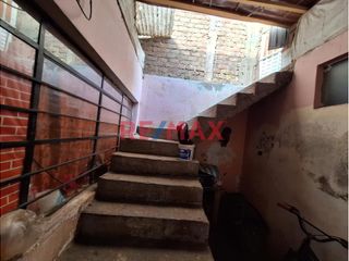 Foto 7 de Casa a Precio de Terreno en Venta Cerca a UCV SJL