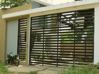 Foto 1 de AMPLIA Y LINDA CASA EN VENTA CON AZOTEA-  URB. SOL Y ARENA LOS EJIDOS- PIURA