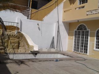 Renta/Venta  Casa esquinera con piscina en Ciudadela Guayacanes