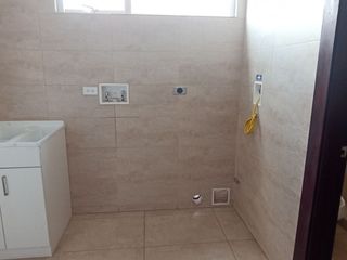 Foto 12 de DEPARTAMENTE EN VENTA (POR ESTRENAR), SECTOR GONZALEZ SUAREZ, $250.000