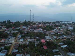Foto 10 de Lamas acoge bien a los visitantes, es un lugar increíble para vivir. La casa está a solo una cuadra de su Plaza.