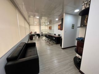 Oficina en Venta  50 m2 Amoblado