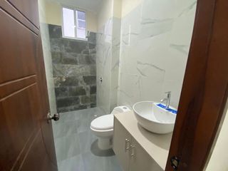 Foto 11 de Casa de Venta en Vía San Mateo, Manta, Ecuador