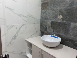 Foto 12 de Casa de Venta en Vía San Mateo, Manta, Ecuador