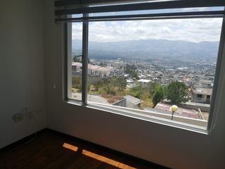 Foto 4 de OPORTUNIDAD CASA AMPLIA 260m2 3 HABITACIONES SAN JUAN CUMBAYA