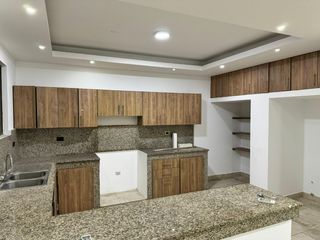 Foto 4 de Casa en alquiler sector Los Ceibos