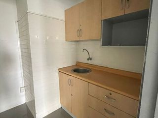Foto 6 de VENTA O ALQUILER DE OFICINA COMERCIAL EN AV. PRINCIPAL, SANTA CATALINA