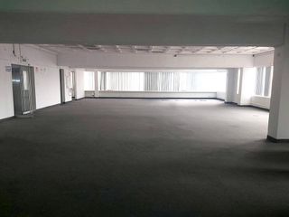 Foto 14 de VENTA O ALQUILER DE OFICINA COMERCIAL EN AV. PRINCIPAL, SANTA CATALINA