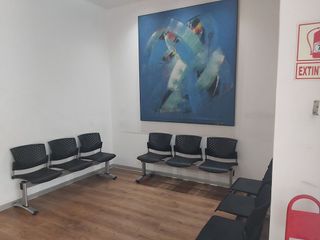 Foto 18 de VENTA O ALQUILER DE OFICINA COMERCIAL EN AV. PRINCIPAL, SANTA CATALINA