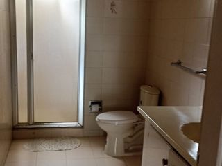 Foto 4 de VENDO  APARTAMENTO EN VERSALLES
