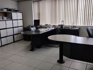 Foto 4 de EN RENTA OFICINA CORPORATIVA A 2 CUADRAS DE LA NN.UU.