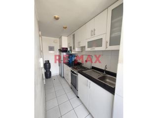 Foto 12 de Se Vende Departamento Con Ascensor En Condominio La Alameda Del Agustino