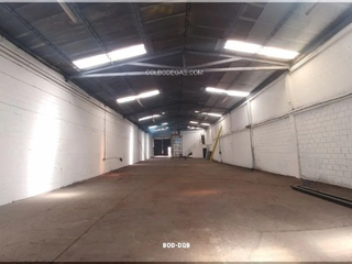 Foto 1 de ALQUILER DE BODEGA DE 654 MTS2 EN UBICACIÓN ESTRATÉGICA EN DOSQUEBRADAS.