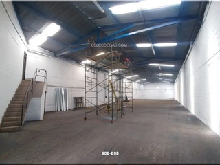 Foto 3 de ALQUILER DE BODEGA DE 654 MTS2 EN UBICACIÓN ESTRATÉGICA EN DOSQUEBRADAS.
