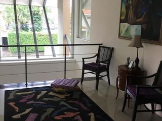 Foto 9 de Venta Casa Samborondon con Dormitorio Master Planta Baja y Planta Alta