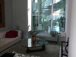 Foto 13 de Venta Casa Samborondon con Dormitorio Master Planta Baja y Planta Alta
