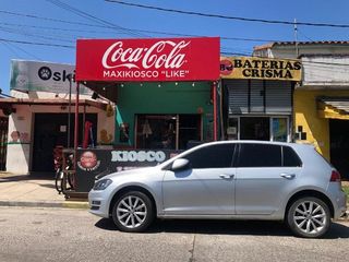 Foto 1 de Castelar - Venta - Lote Propio con Mejoras