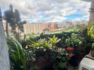 Apartamento en venta con vista panoramica en conjunto ClubHouse en Hayuelos