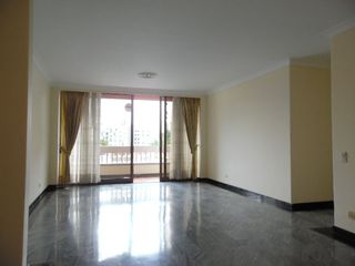 Apartamento en Venta en Pinares