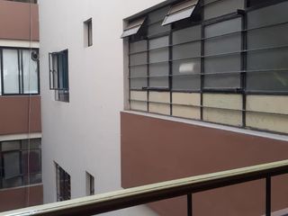 VENDO DEPARTAMENTO -  AV. ARENALES C. 7  STA. BEATRIZ.