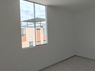 ID1080070 Casa De 3 Pisos En El Condominio Veranda Con Zona Club-Gmartinez