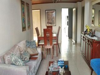 Foto 4 de Apartamento en arriendo en Los Alpes.