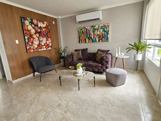 Foto 4 de Venta de Casa Siena 4 Dorm. En Manantial de Casalaguna/Vial 1 -av. Leon F.Cordero Cerca Rioc. Dorado