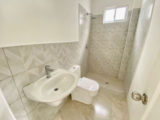 Foto 22 de Venta de Casa Siena 4 Dorm. En Manantial de Casalaguna/Vial 1 -av. Leon F.Cordero Cerca Rioc. Dorado