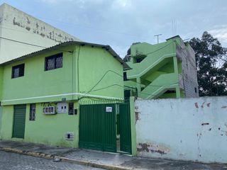 Foto 2 de Casa rentera de venta en Quito, sector de la Roldos, barrio Consejo Provincial
