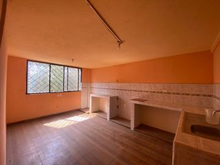 Foto 20 de Casa rentera de venta en Quito, sector de la Roldos, barrio Consejo Provincial