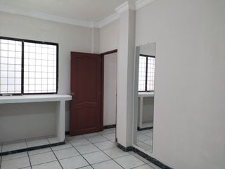 Foto 19 de CASA DE VENTA ,RENTERA, EN  ALBORADA XIV ETAPA MZ 6, NORTE DE GUAYAQUIL