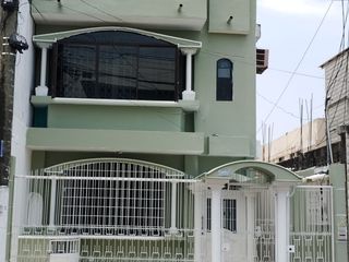 Foto 1 de CASA DE VENTA ,RENTERA, EN  ALBORADA XIV ETAPA MZ 6, NORTE DE GUAYAQUIL