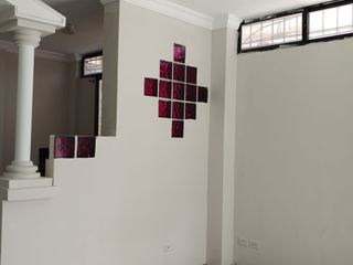 Foto 7 de CASA DE VENTA ,RENTERA, EN  ALBORADA XIV ETAPA MZ 6, NORTE DE GUAYAQUIL