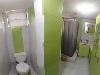 Oportunidad, Amplia Casa de 178 m2, 4 dormitorios en Calderón.