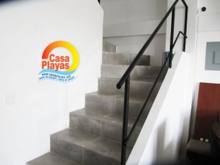 Casa Moderna con Piscina de Venta en Playas, Via a Data Km 2, Cerca Al Mar