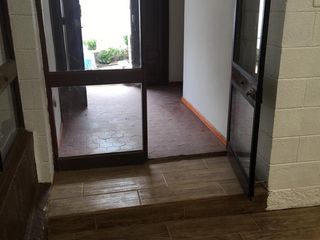 CASA AMPLIA EN RENTA