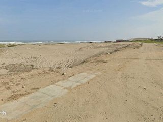 Pimentel calle quiñonez 1,500 m2. a pocos metros de la playa