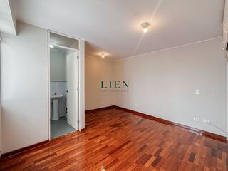 Departamento Frente a Parque en Zona Exclusiva de Pueblo Libre