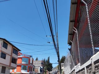 CASA INDEPENDIENTE RENTERA CON 5 DEPARTAMENTOS MAS LOCAL COMERCIAL - LAS CUADRAS D FUNDEPORTE