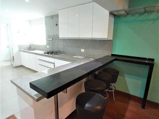 Alquilo Flat Av Velasco Astete - 125 m² - $1000 - 03 Dorm. - 02 Cocheras