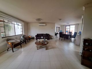 Foto 5 de Casa de venta zona sur de Manta