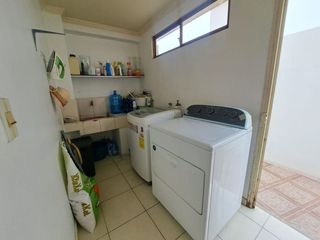 Foto 9 de Casa de venta zona sur de Manta