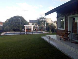 Foto 3 de VENTA CASA en Lomas de la Carolina