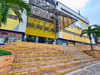Foto 1 de SE ARRIENDA OFICINA LOCAL AMOBLADA EN SEGUNDO PISO DE 57 M2 DEL CC LA QUINTA DE IBAGUÉ