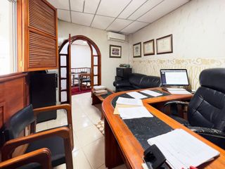 Foto 11 de SE ARRIENDA OFICINA LOCAL AMOBLADA EN SEGUNDO PISO DE 57 M2 DEL CC LA QUINTA DE IBAGUÉ