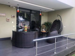 Foto 8 de Venta de Casa, Sector San Juan de Cumbaya, facil acceso a Ruta Viva y Simon Bolivar