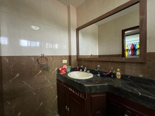 Foto 42 de Venta de casa en Biblos Samborondón