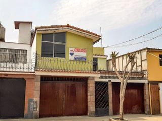 Venta, casa en Av. Cesar Canevaro, San Juan de Miraflores - vivienda y/o comercio