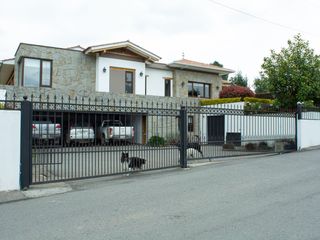 Foto 33 de Lujosa Casa de 4 Dormitorios con Amplia Area Verde en Exclusiva Urbanización El Álamo