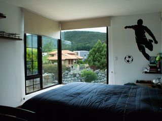 Foto 14 de Lujosa Casa de 4 Dormitorios con Amplia Area Verde en Exclusiva Urbanización El Álamo